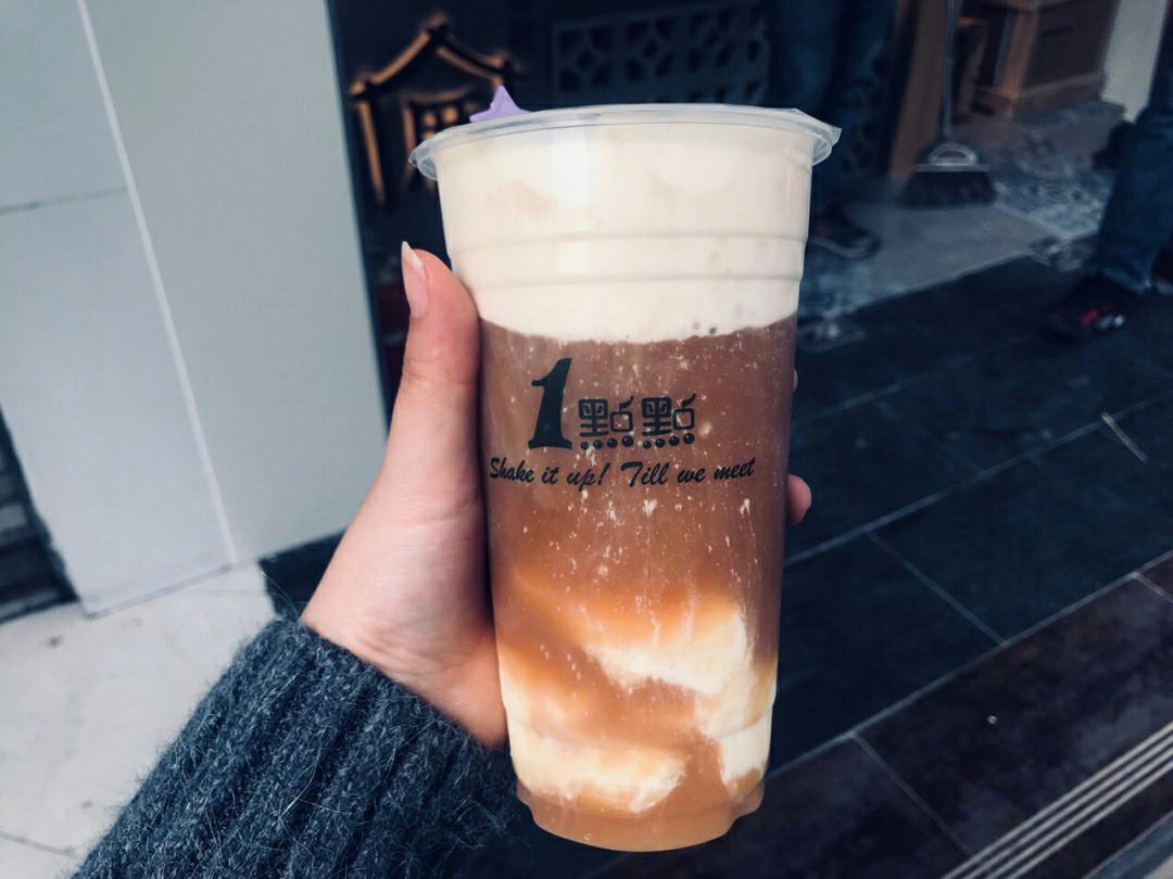 福建一點(diǎn)點(diǎn)奶茶加盟多少錢，福州一點(diǎn)點(diǎn)奶茶加盟費(fèi)用