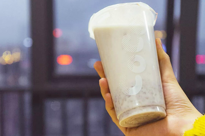 coco奶茶加盟費(fèi)多少錢啊，coco奶茶加盟費(fèi)貴嗎?要投資多少錢?