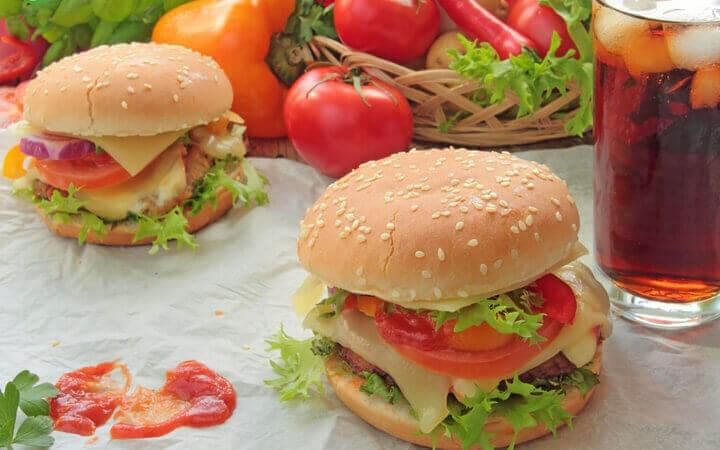 華萊士快餐店加盟要多少