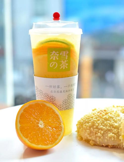 奈雪的茶加盟費(fèi)用是多少，奈雪的茶加盟優(yōu)勢是什么