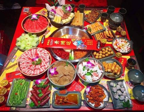 譚鴨血加盟費(fèi)多少，譚鴨血加盟店靠譜嗎