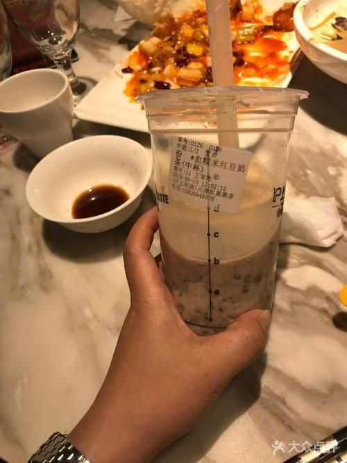 開一家滬上阿姨奶茶店需要多少錢，滬上阿姨奶茶店加盟