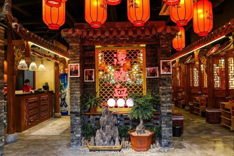 譚鴨血加盟費(fèi)多少，譚鴨血加盟店靠譜嗎