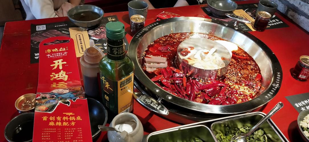 譚鴨血加盟費(fèi)多少，譚鴨血加盟店靠譜嗎