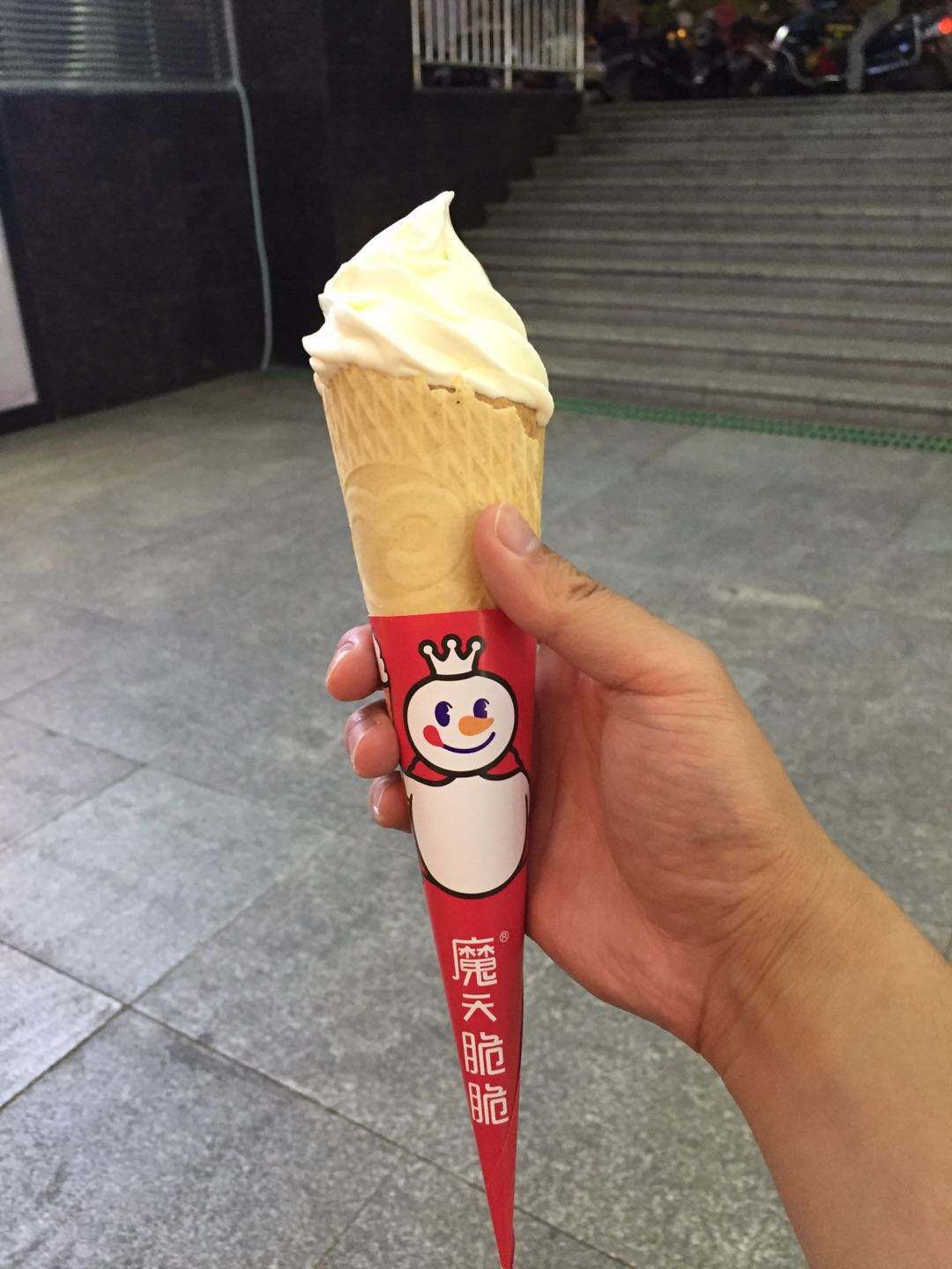 蜜雪冰城炸雞漢堡加盟，怎么加盟蜜雪冰城開店