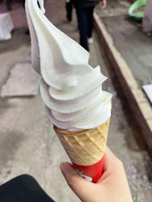 蜜雪冰城加盟條件是什么，加盟一家蜜雪冰城一年掙多少錢