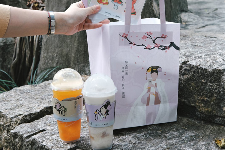 喜茶的加盟費(fèi)是多少錢啊，現(xiàn)在喜茶加盟店能賺錢嗎