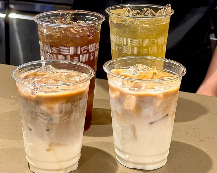 霸王茶姬加盟費(fèi)大約多少萬(wàn)元，霸王茶姬奶茶店加盟費(fèi)一般是多少