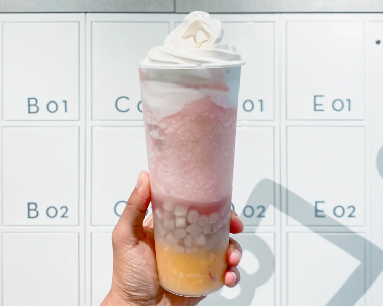 喜茶奶茶加盟費(fèi)用需要多少錢，25年加盟喜茶飲品店有什么條件